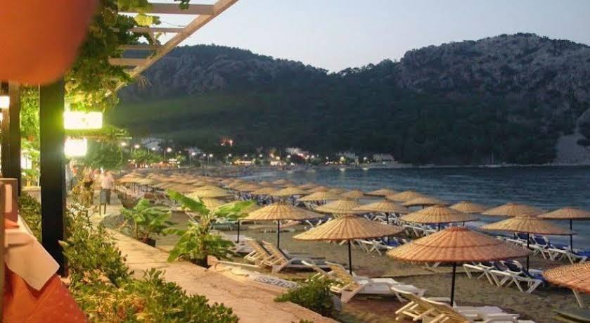 Zeybek Hotel ทูรุนช์ ภายนอก รูปภาพ